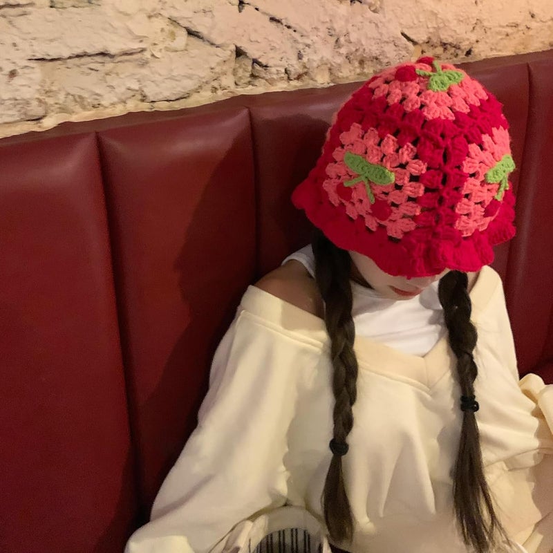 Busnos Crochet Bucket Hats for Women Handmade Hat Cute Foldable Knitted Hats for Women - Image 2